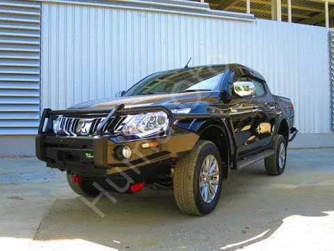 Yeni L200 Yan Basamak ve Çamurluk Koruma SSR050